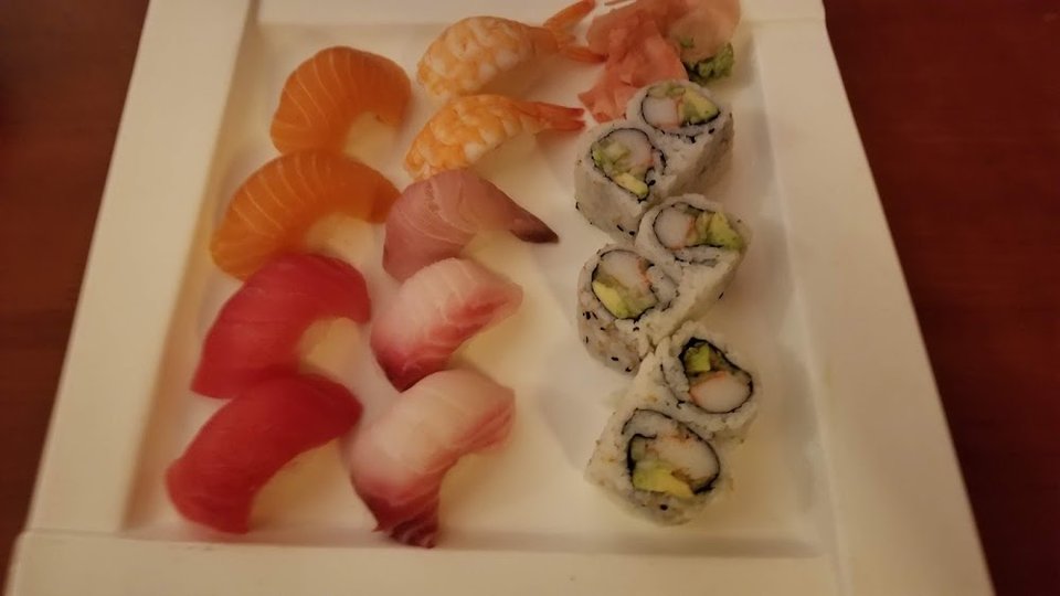 Sushi Deluxe